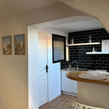 Vieille-ville De Boulogne, Vue Cathedrale *