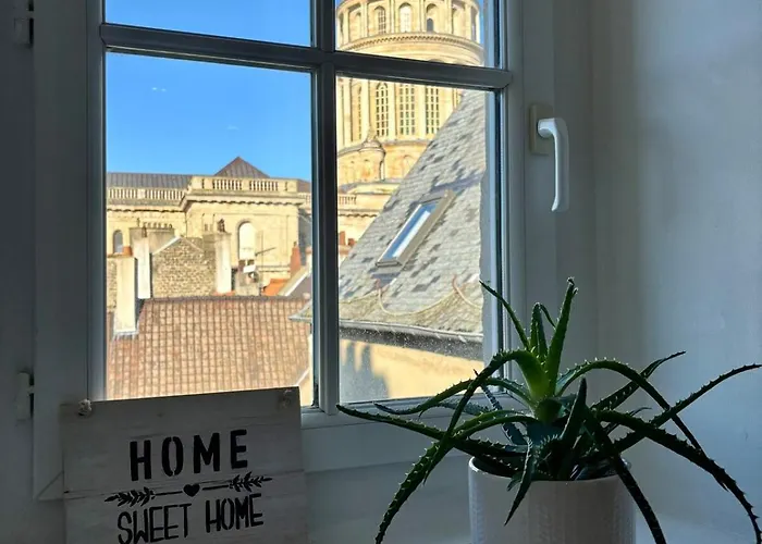 Vieille-ville De Boulogne, Vue Cathedrale *